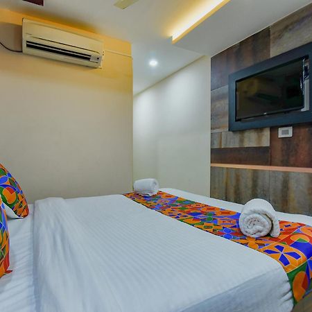Fabhotel Middleton Desire - Nr Niladri Vihar Square Бхубанешвара Экстерьер фото